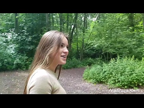 ❤️ Saya menyarankan kepada Evelina bahwa kita bercinta di tempat umum! Dia bilang ya. Lalu aku menidurinya di pantat dan cum di mulutnya. Lalu dia marah pada dirinya sendiri. ❤❌ Video porno di id.tubsexer-porn.ru ️❤